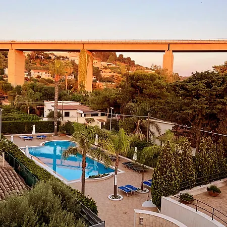 Costa Azul 4*