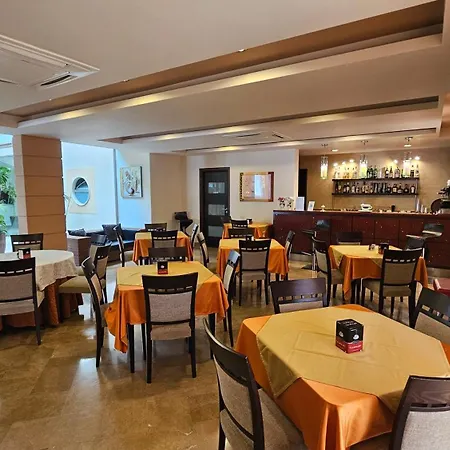 Costa Azul Hotel 4*